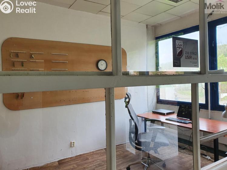 Pronájem komerční nemovitosti Korozluky č. 22