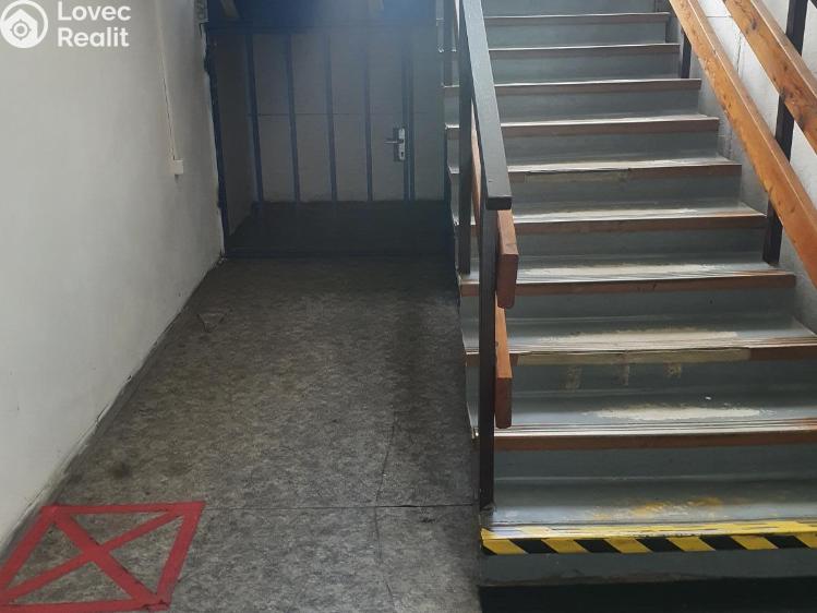 Pronájem komerční nemovitosti Korozluky č. 32