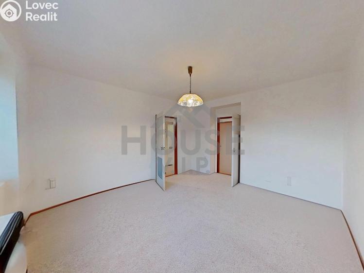 Prodej bytu 2+1 Praha, Klostermannova č. 1