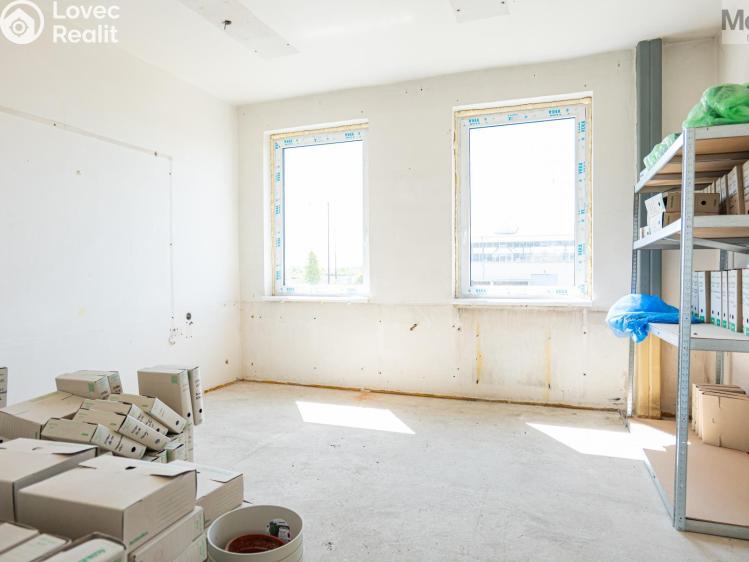 Prodej skladového prostoru Most č. 10