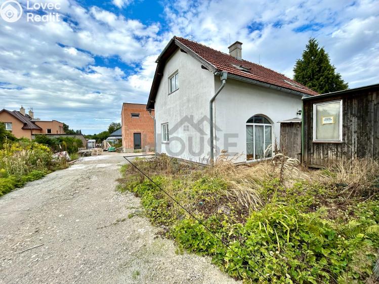 Prodej rodinného domu Praha, Lišická č. 8