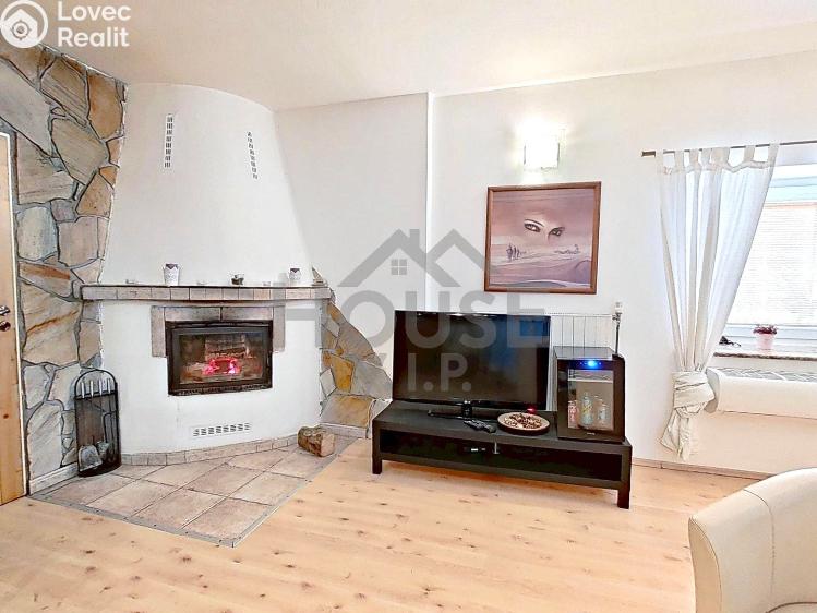 Prodej vícegeneračního domu Hýskov, Prostřední 73 č. 47