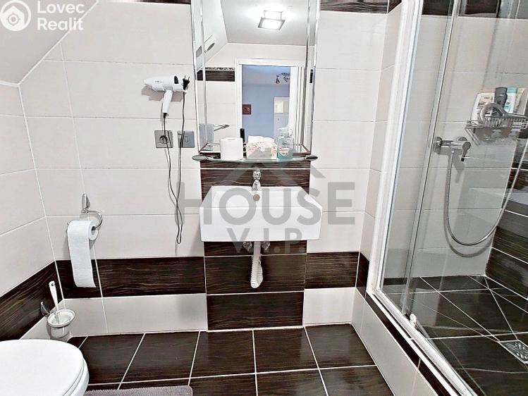 Prodej vícegeneračního domu Hýskov, Prostřední 73 č. 51