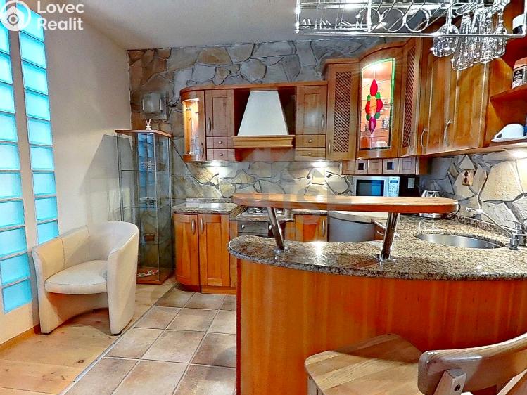 Prodej vícegeneračního domu Hýskov, Prostřední 73 č. 58