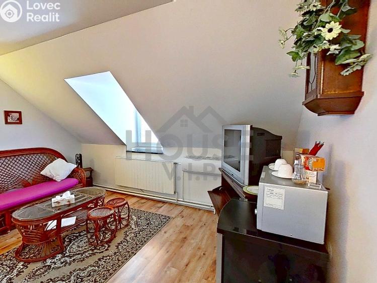 Prodej vícegeneračního domu Hýskov, Prostřední 73 č. 67