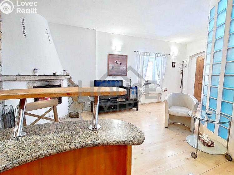 Prodej vícegeneračního domu Hýskov, Prostřední 73 č. 68