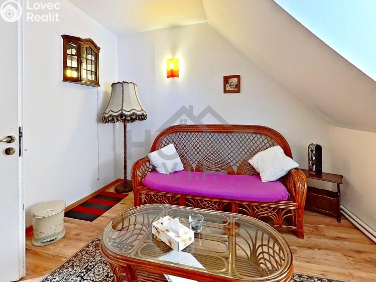 Prodej vícegeneračního domu Hýskov, Prostřední 73 č. 71