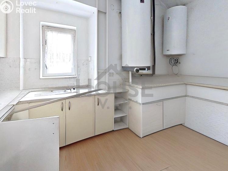 Prodej vícegeneračního domu Hýskov, Prostřední 73 č. 75