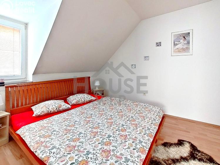 Prodej vícegeneračního domu Hýskov, Prostřední 73 č. 76