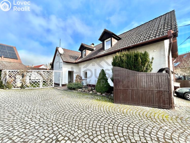 Prodej vícegeneračního domu Hýskov, Prostřední 73 č. 88