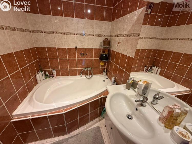 Prodej bytu 4+1 Most, Albrechtická 411/7 č. 10