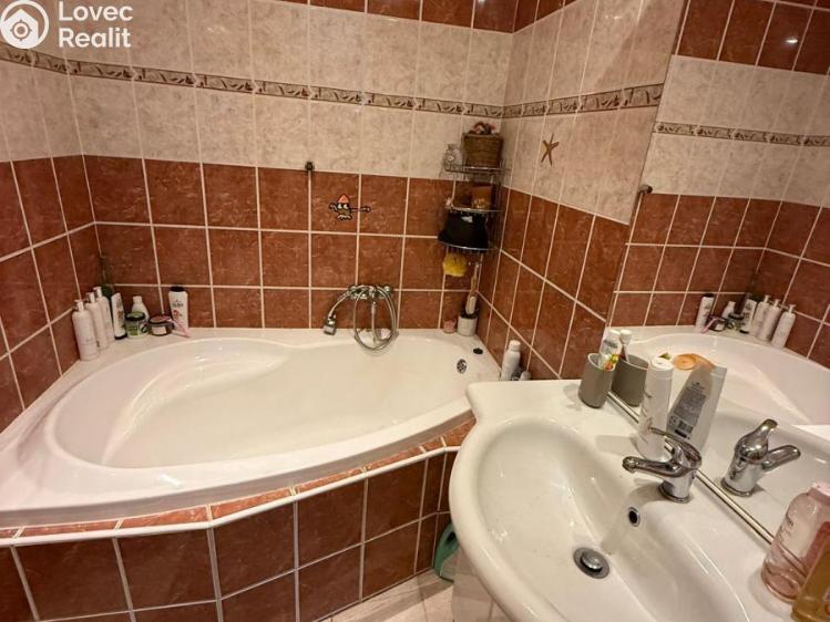 Prodej bytu 4+1 Most, Albrechtická 411/7 č. 11