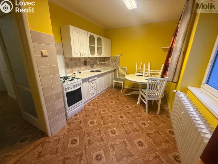 Sale apartment 2+1 Meziboří, Májová č. 1