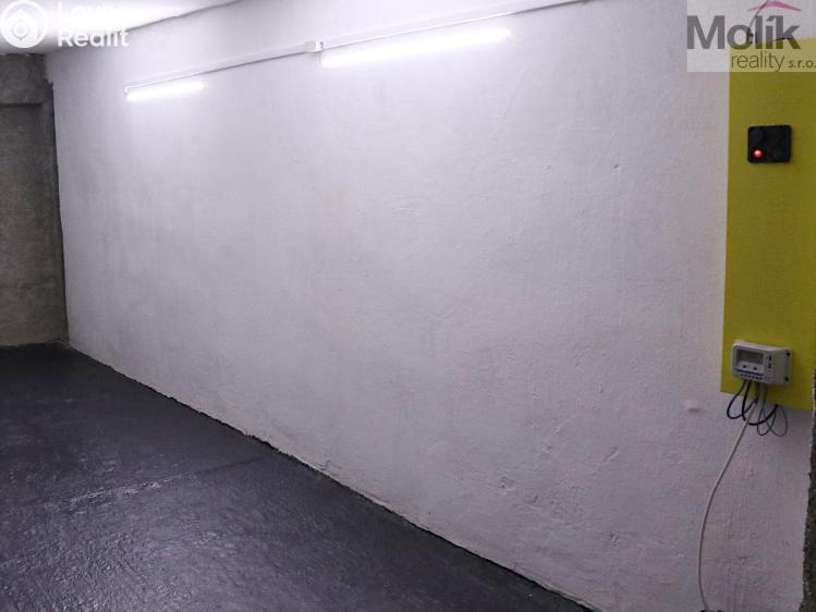 Prodej garáže Obrnice č. 4