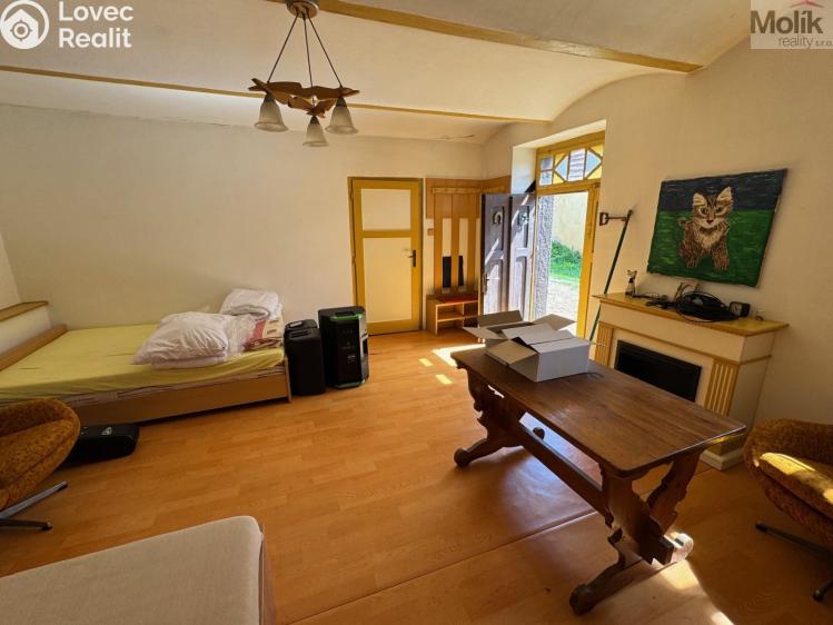 Продажа семейного дома Velečín č. 27