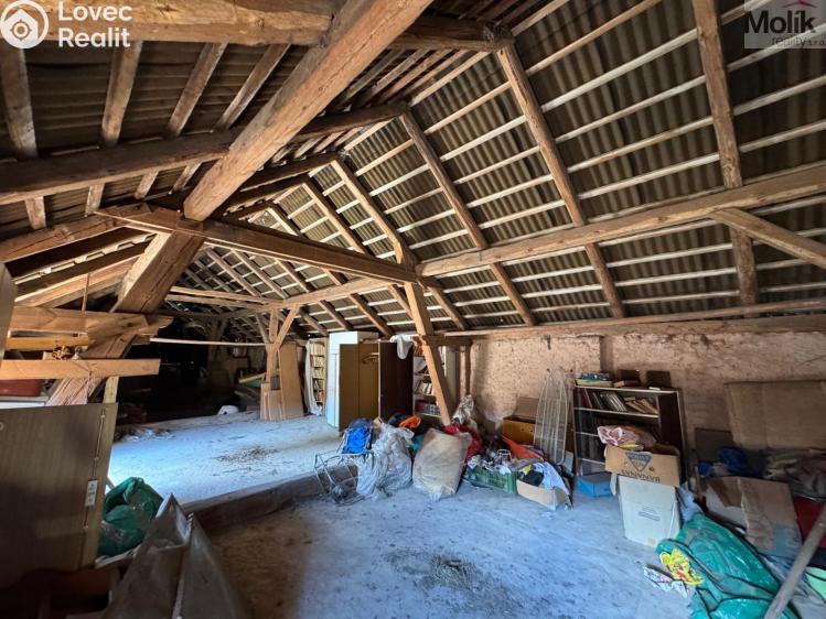 Продажа семейного дома Velečín č. 33