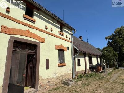 Sale family house Velečín č. 4