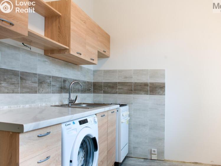 Rent apartment 2+1 Bílina, Sídliště U Nového nádraží č. 2