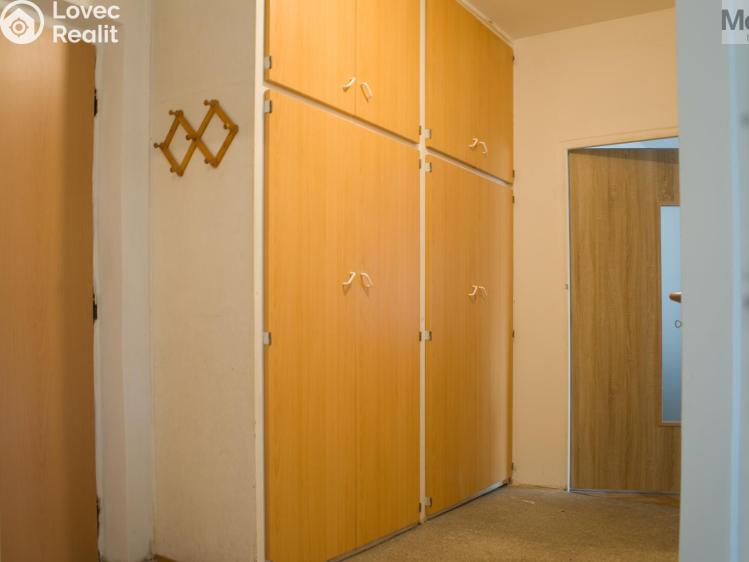 Rent apartment 2+1 Bílina, Sídliště U Nového nádraží č. 8