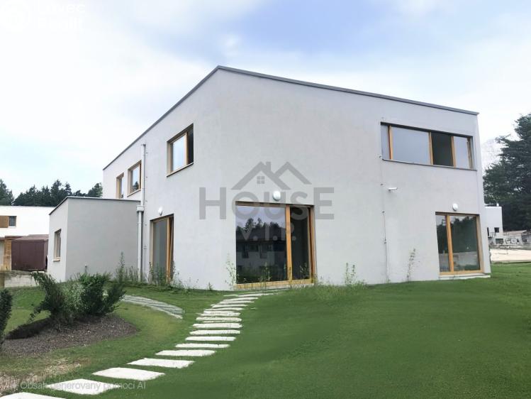 Продажа семейного дома Unhošť, Na Čeperce č. 1