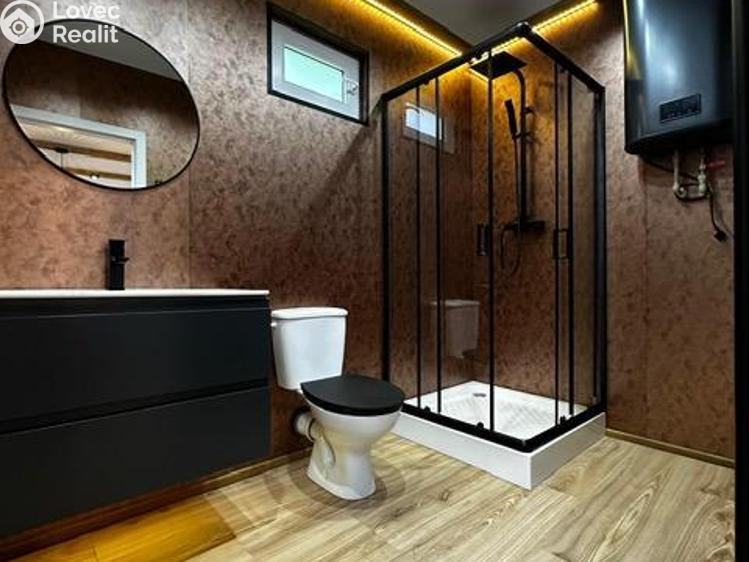 Продажа специфического типа недвижимости Praha, Betlémské náměstí č. 2