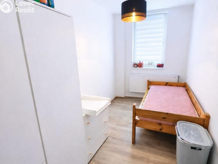 Продаж дачі Chodová Planá č. 4