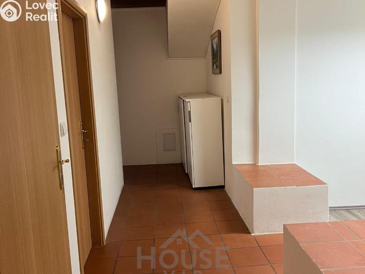 Prodej obchodního prostoru Praha č. 14