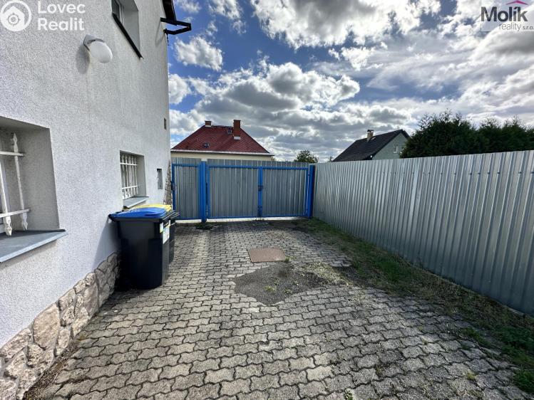 Prodej výrobní haly Hrob č. 6