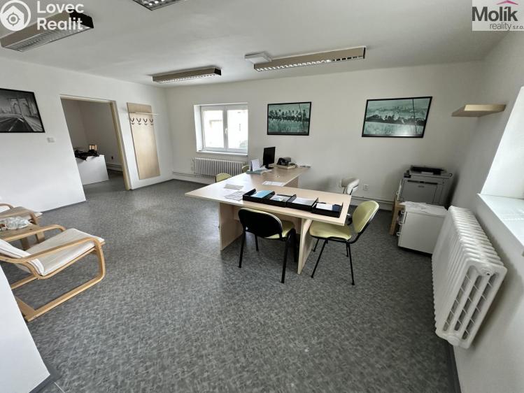 Prodej výrobní haly Hrob č. 8