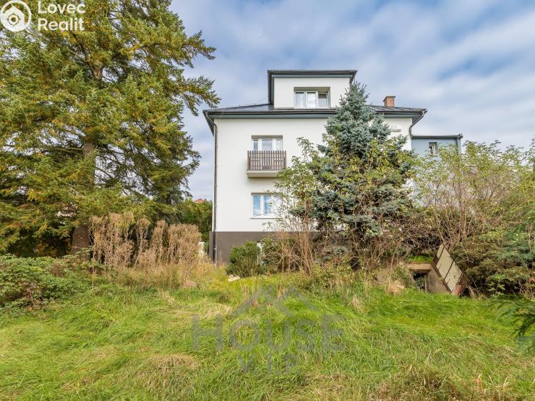 Sale multi-gen house Tuklaty, Na Rafandě č. 25