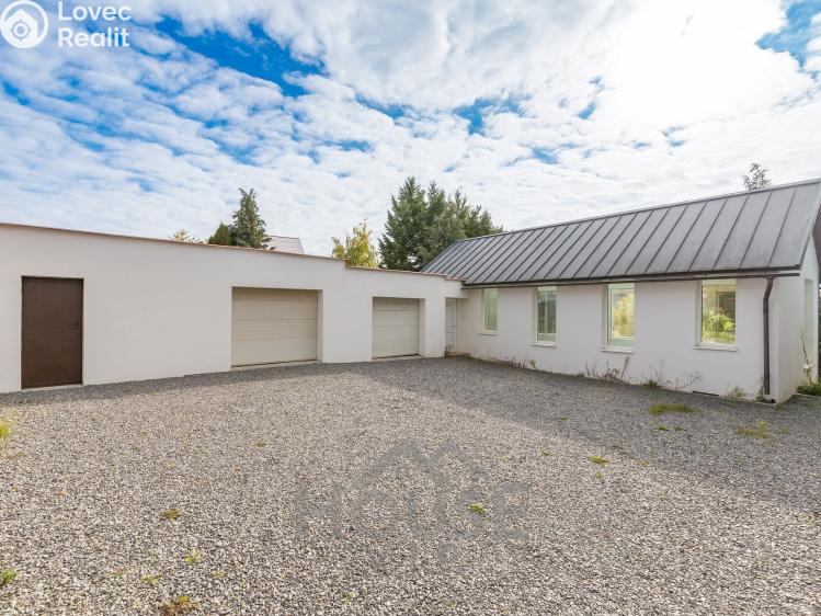 Sale multi-gen house Tuklaty, Na Rafandě č. 30