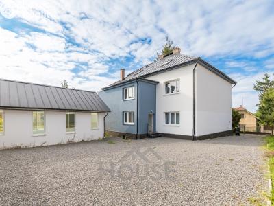 Sale multi-gen house Tuklaty, Na Rafandě č. 1