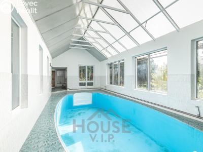 Sale multi-gen house Tuklaty, Na Rafandě č. 5