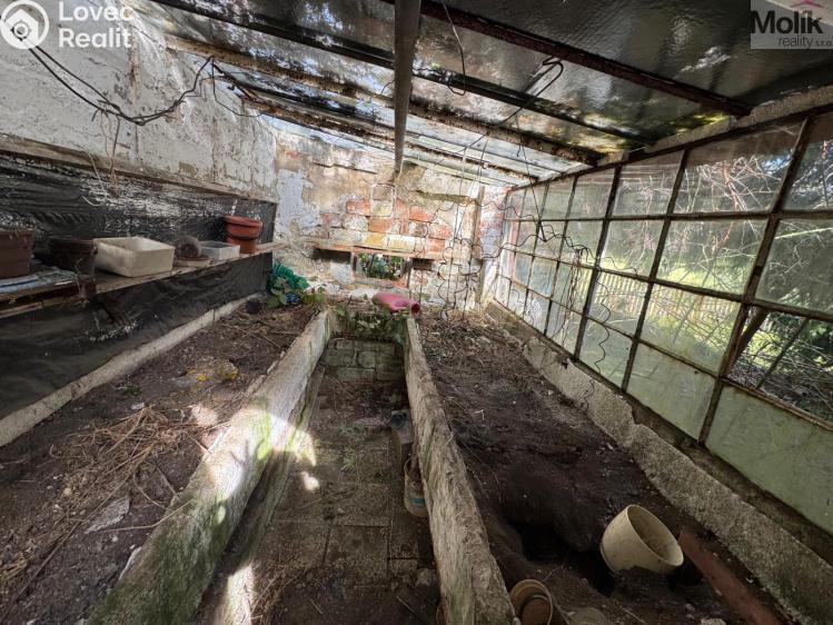 Sale hut Litvínov č. 20