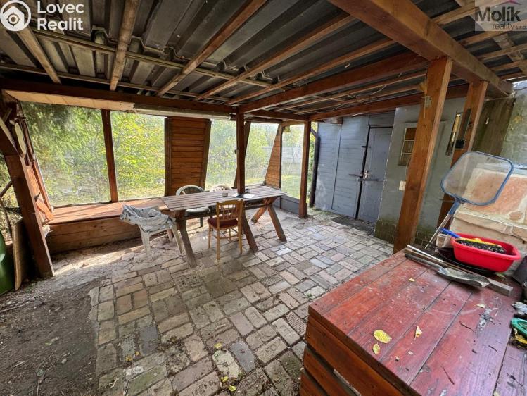 Sale hut Litvínov č. 21