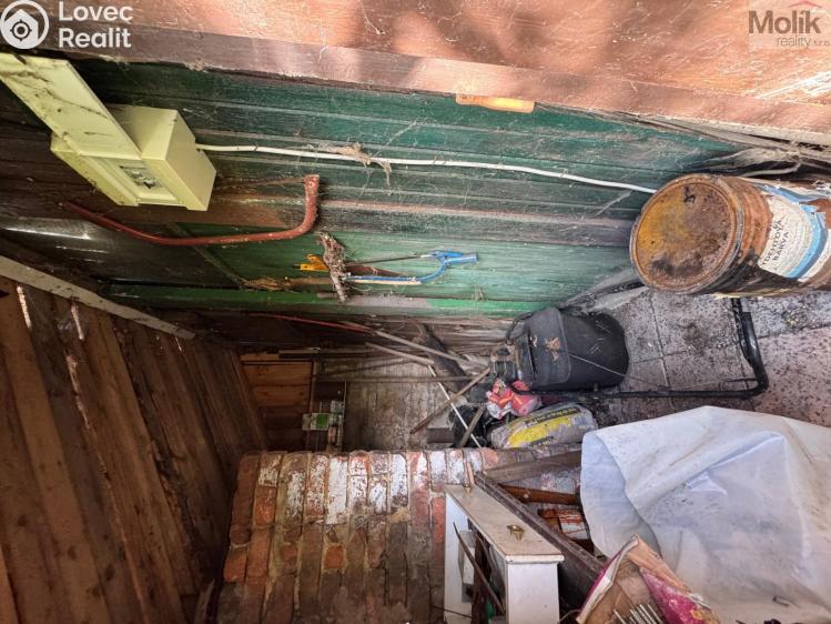 Sale hut Litvínov č. 28