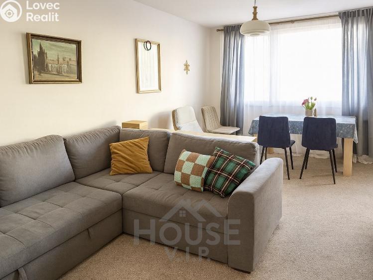 Prodej bytu 3+1 Praha, Prosecká č. 1