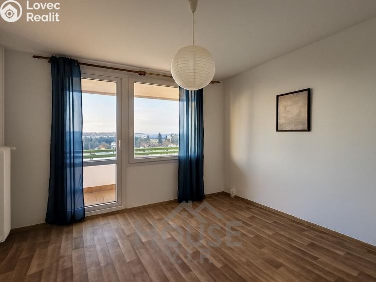 Prodej bytu 3+1 Praha, Prosecká č. 3