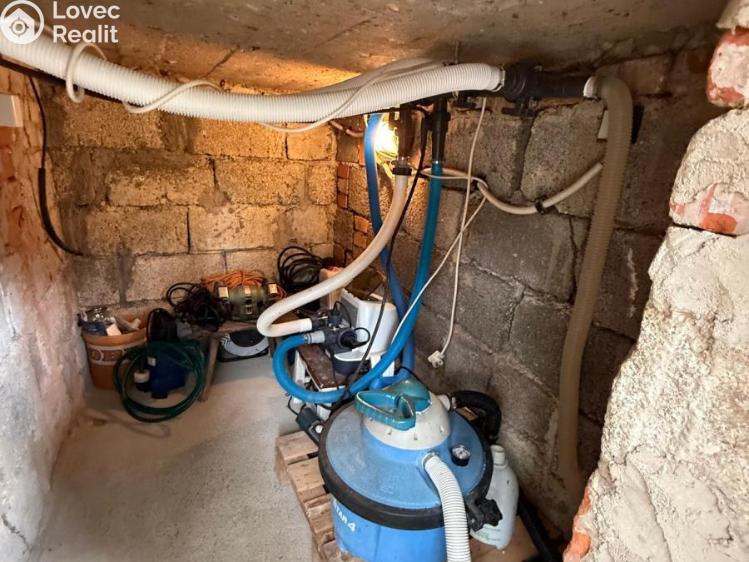 Продаж хатини Křesín č. 14