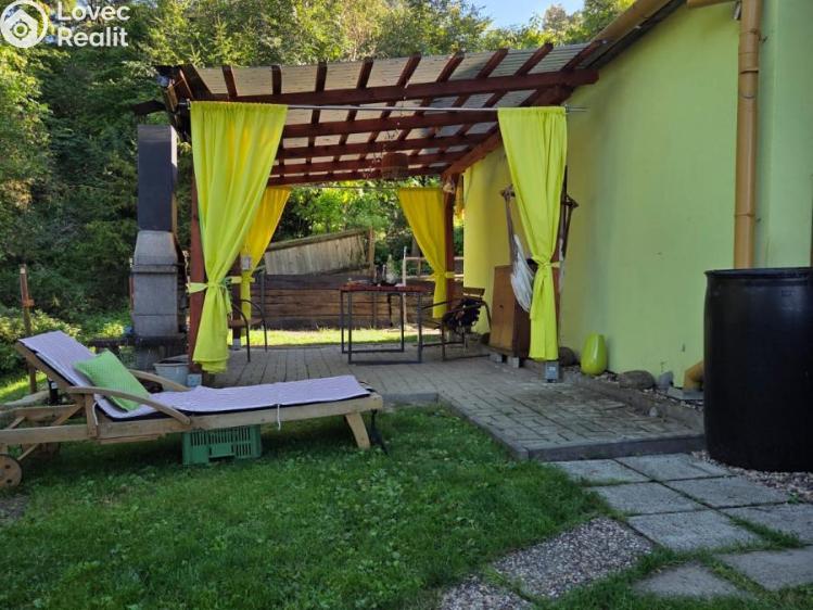 Продаж хатини Křesín č. 22