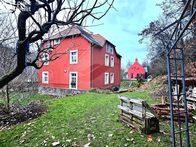 Продажа квартиры 1+KK Praha, V Zámcích č. 15