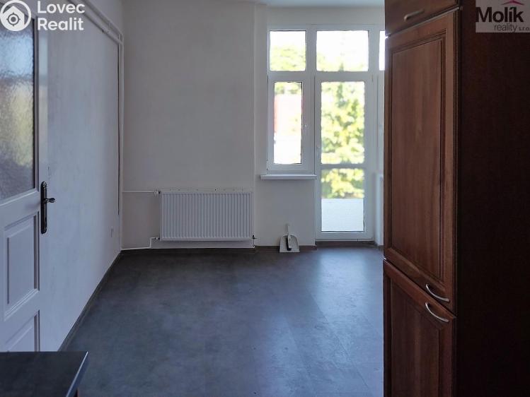 Prodej činžovního domu Teplice, Nákladní 51 č. 7