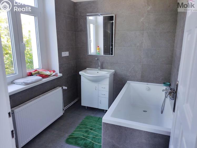 Prodej činžovního domu Teplice, Nákladní 51 č. 12