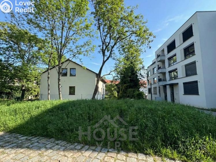 Sale family house Praha, Bělehradská č. 8