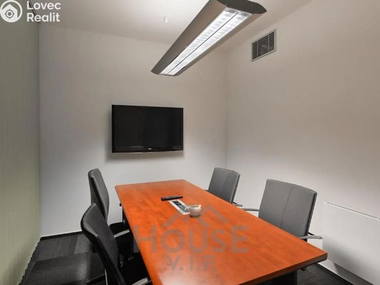 Prodej kanceláře Praha, Pod pramenem č. 3