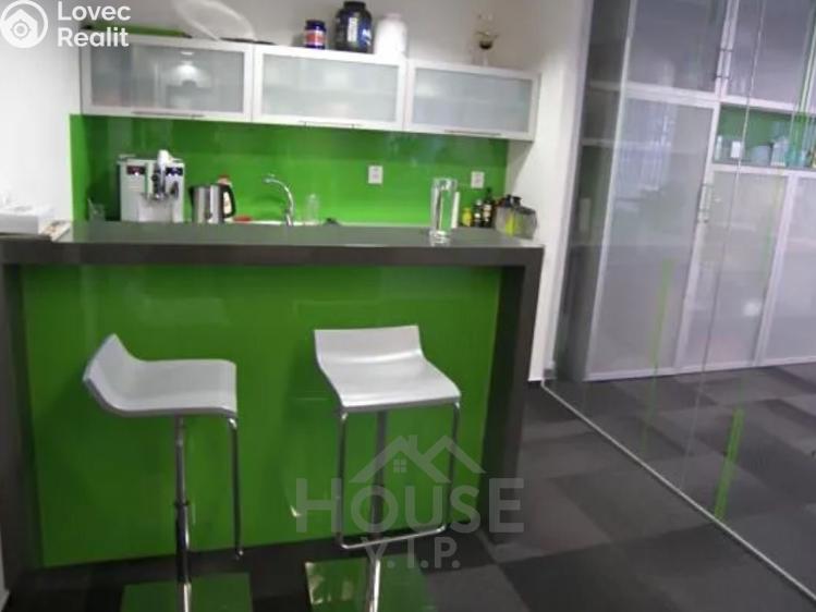 Prodej kanceláře Praha, Pod pramenem č. 11