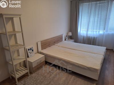Rent apartment 4+KK Praha, Kazašská č. 13