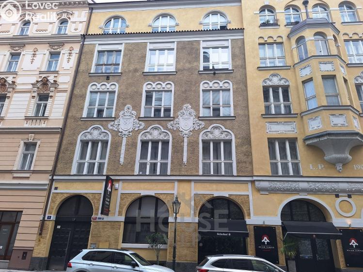 Prodej bytu 2+1 Praha, Bílkova č. 24