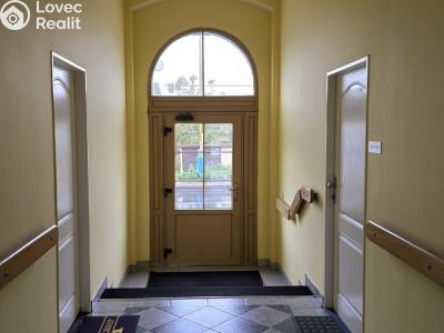 Rent commercial space Bílina, Náměstí č. 2