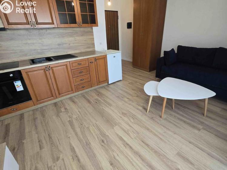 Prodej bytu 1+KK Drač č. 2